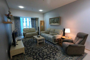 Luxurious Modern 2BR apartment with a Dining Hall